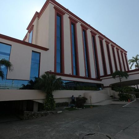 Hotel Maya Tabasco فيلاهيرموسا المظهر الخارجي الصورة