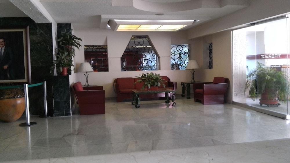 Hotel Maya Tabasco فيلاهيرموسا المظهر الخارجي الصورة